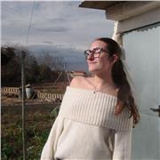Futura estudiante en Traducción e Interpretación y certificada en Cambridge.